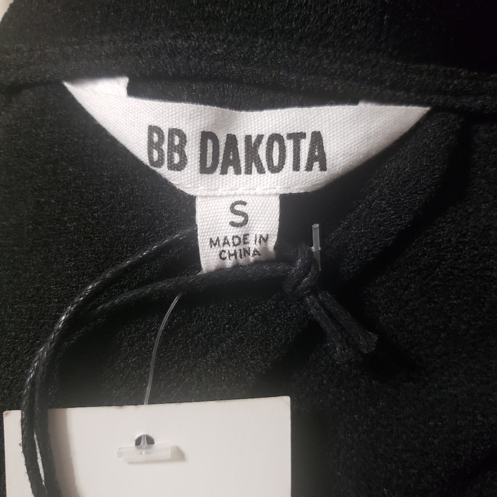 BB Dakota NWT Size Small Black Sheath Dress - Picture 10 of 12